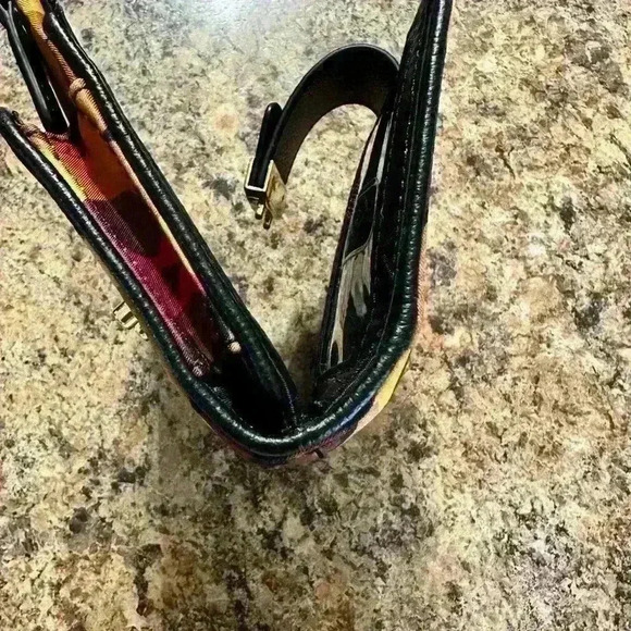 VERA BRADLEY Modern Lights Wallet. Pumpkin, Pink, Wine, And Black. Pinch Lock. - Picture 6 of 11